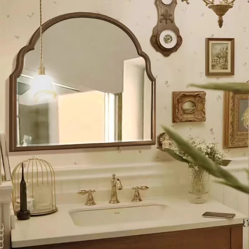 American retro bathroom mirror light luxury simple wall hanging vanity mirror bathroom smart defogging mirror French makeup