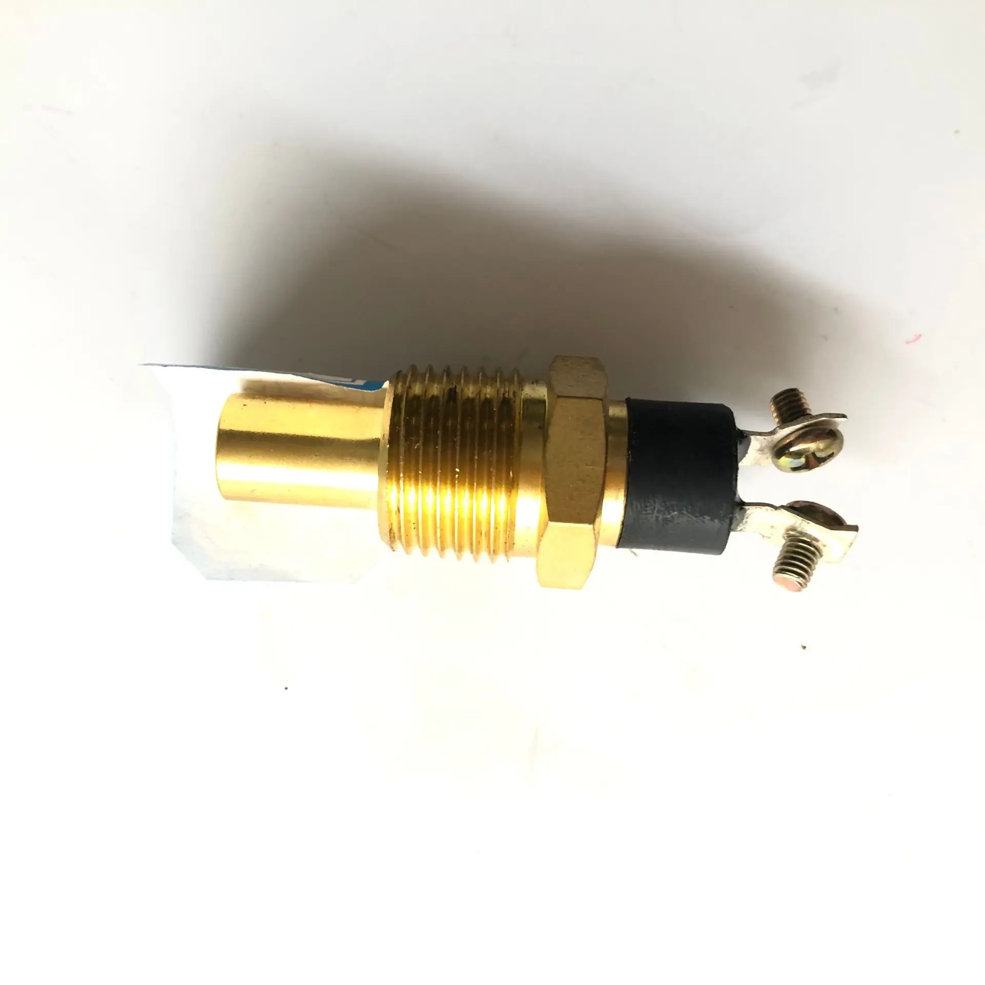 

High Quality Water Temperature Sensor 6T-2665 068-4150 235C 426D 436C Oil Pressure Sensor 203-3219