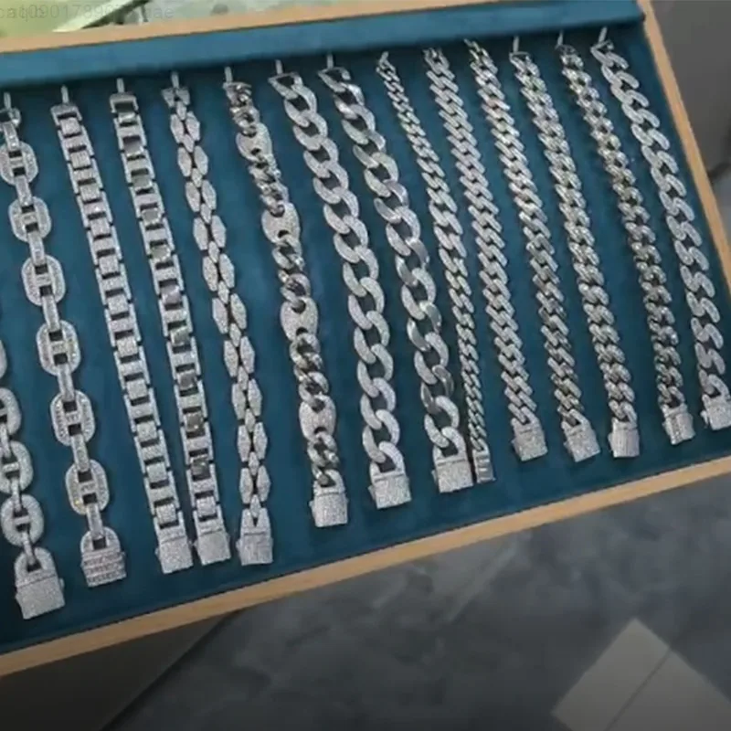 

Custom 925 Sterling Silver Iced Out Vvs d Color Moissanite Diamond Cuban Link Chain Necklaces for Men Women Jewelry