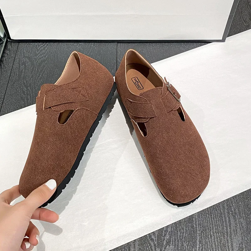 Nowe damskie płaskie buty z ptakami dziewczyna okrągłe Toe zamszowe skórzane buty w stylu casual moda Retro wsuwane mokasyny