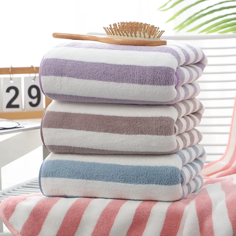 1 Pcs 70x140cm Quick-Drying Striped Bath Towel Soft And Absorbent Bathroom Experience