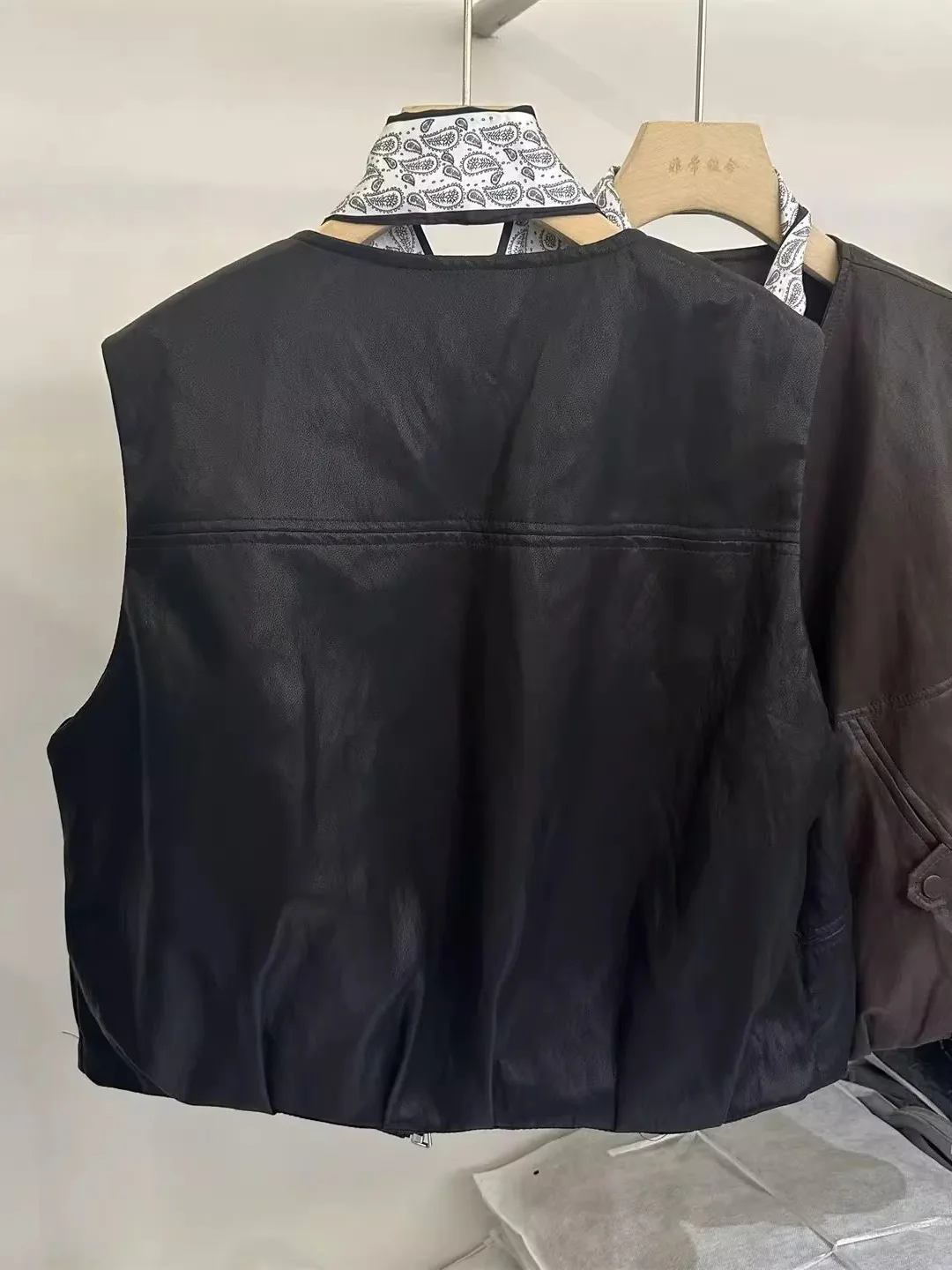 جايت نسائي من جلد البولي يوريثان مع سحاب Ne Design وشاح بحزام ملابس خارجية طبقات معطف علوي عصري وسادة كتف Jaet #3