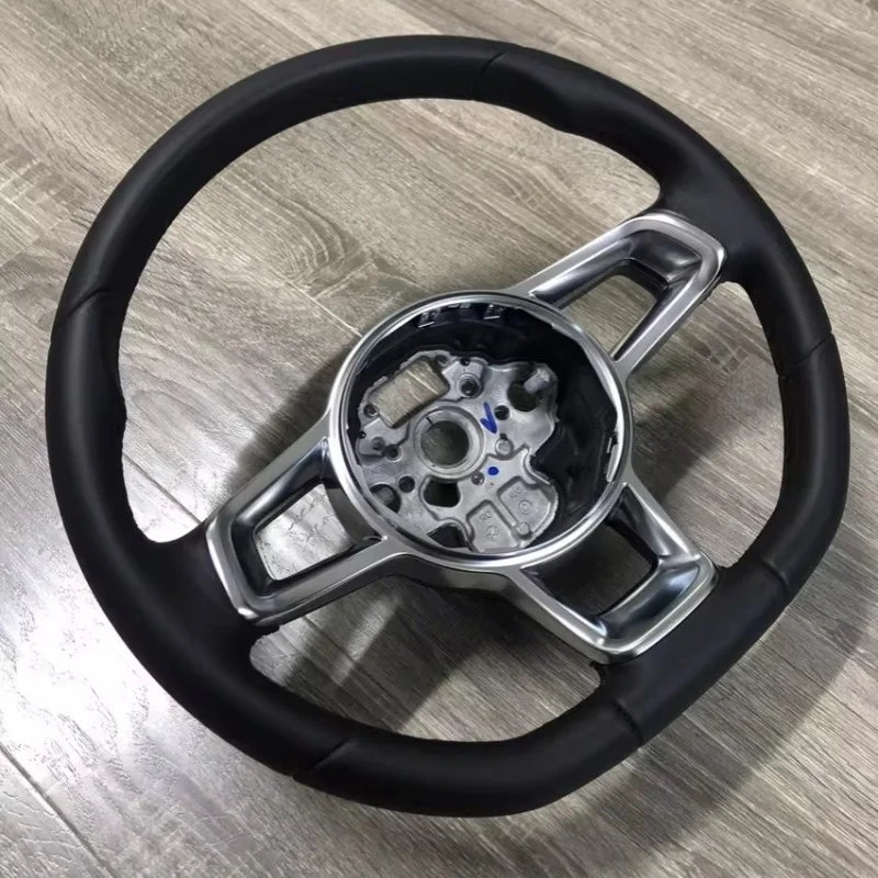 CC Magotan POLO Golf 67GTI Tiguan Scirocco R Steering Wheel Leather Steering Wheel For Volkswagen VW Passat