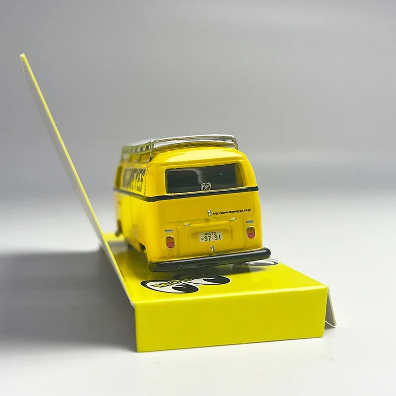 Model Number Scale Battery Type 1:64 Volkswagen T2 Van Panel Van Mooneyes Smooth Model Carry Features Material Voltage Barcode