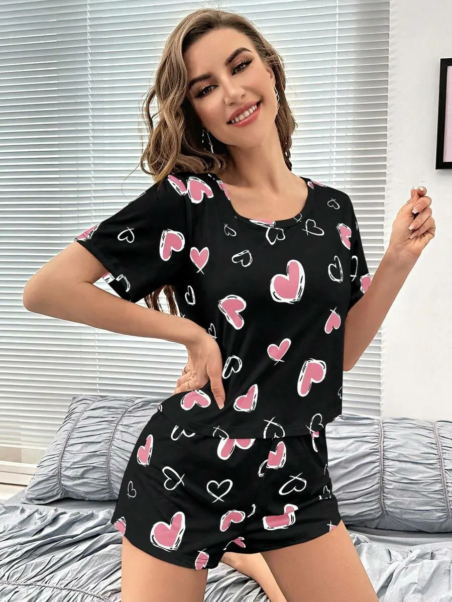 Women\'s new style pajamas short sleeve top heart pattern shorts Casual elegant two-piece home wear