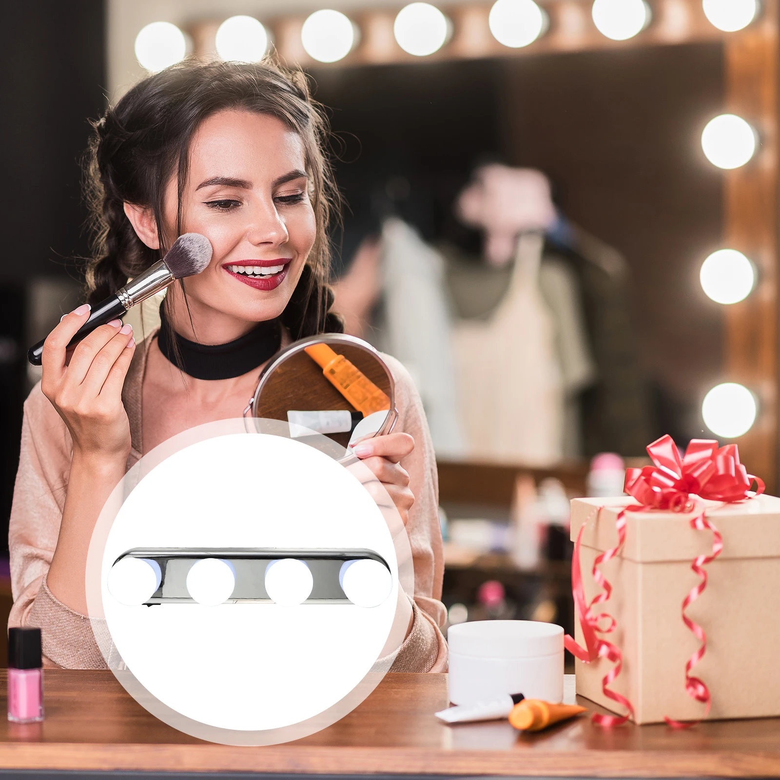 

4 Bulb Suction Cup Makeup Light Mirror Front Vanity Lights Portable Wall Lamp Warm White Light For Vanity Table
