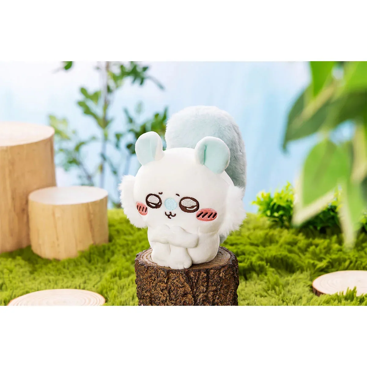 Chiikawa Animation Leg-hugging Flying Squirrel Doll Sitting Style Hanging Momoka Plush Doll Backpack Pendant Plush Toy Girl Gift