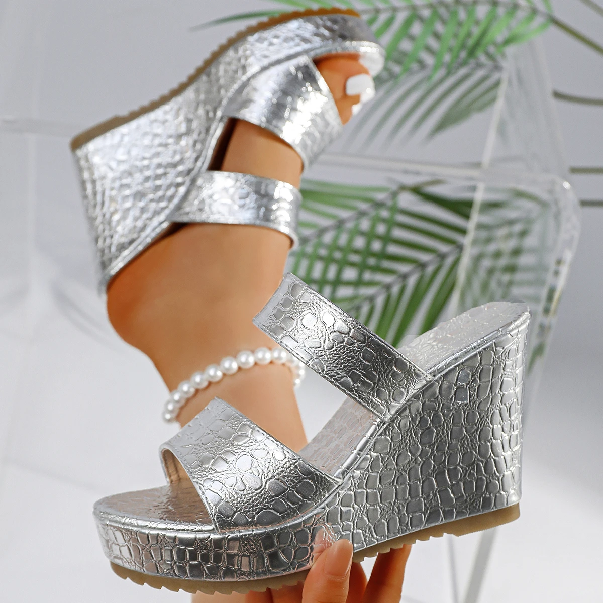 Fashion Wedge Heeled Gold Sandals Women 2026 Summer Peep Toe Chunky Platform Slippers Woman Plus Size 43 High Heel Party Sandals