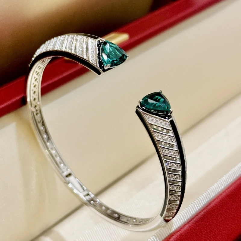 Bellux S925 Pure Silver Triangle Green Diamond Zebra Pattern Full Diamond Open Bangle Vintage Synthetic Emerald Bracelet