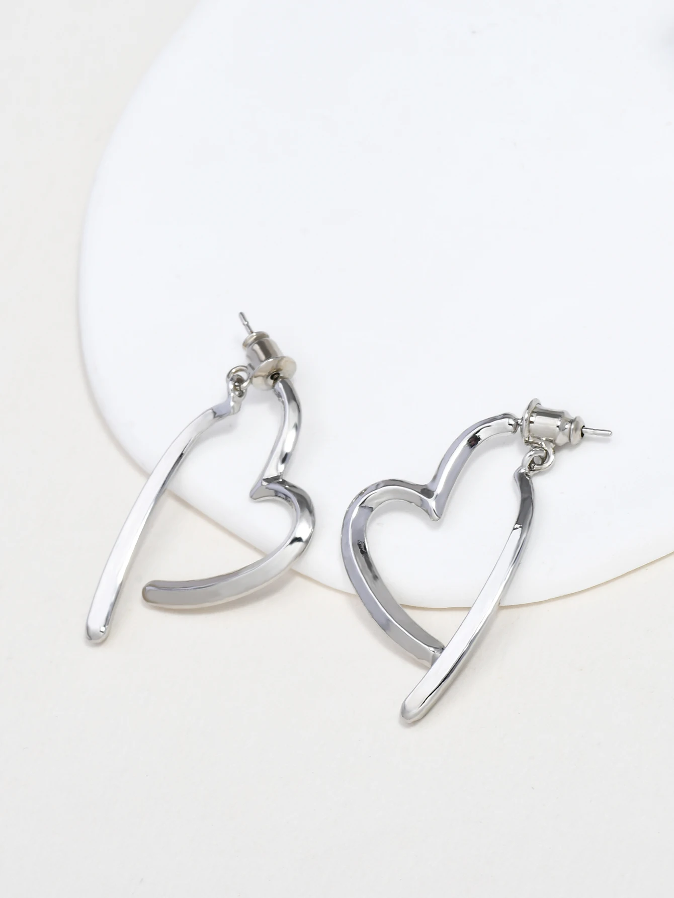 1 زوج من الفرنسية الربط اثنين ارتداء الحب الأقراط المتقدمة المتخصصة تصميم الرياح الباردة مزاجه مائة مطابقة الأقراط