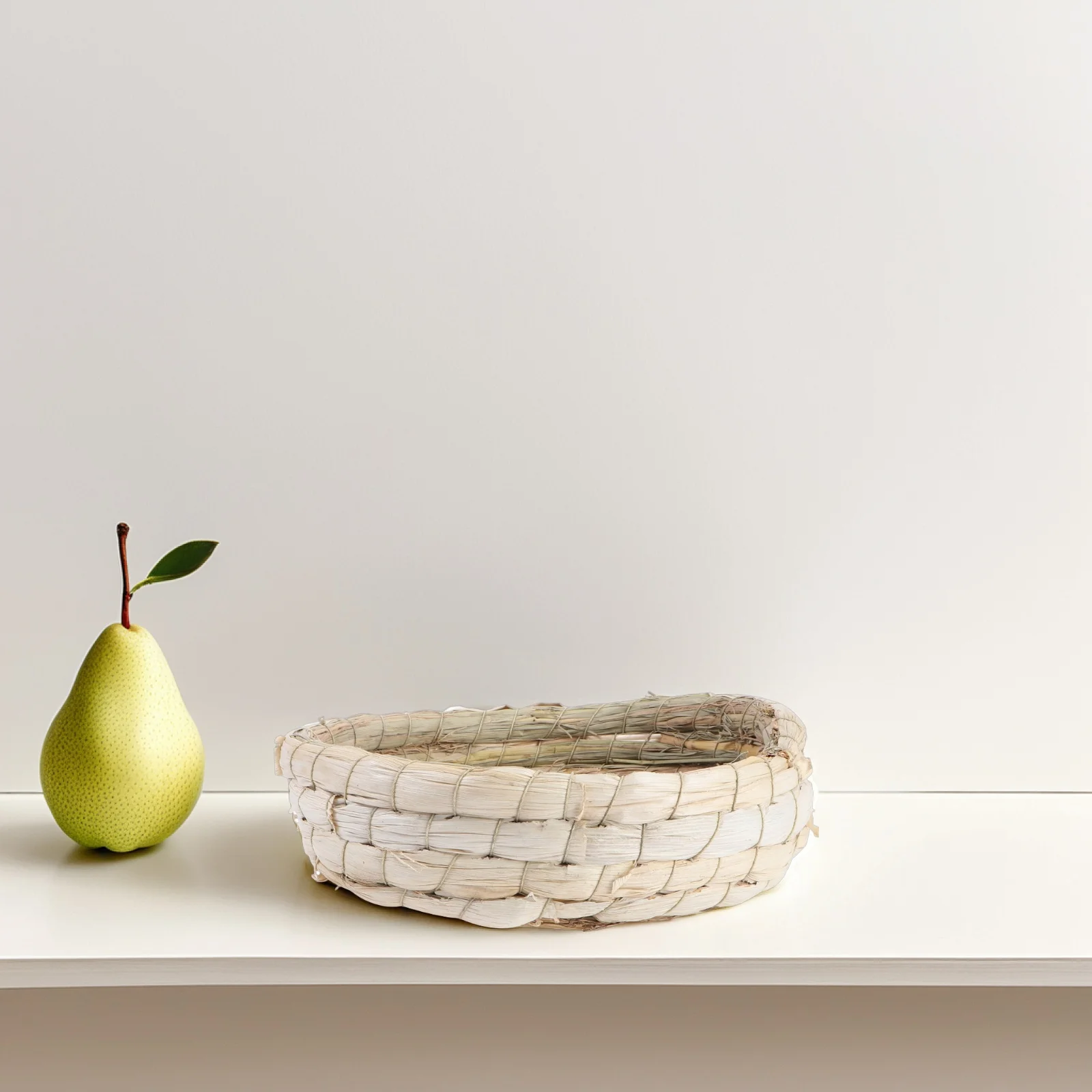 

2Pcs Hatching Nest Natural Material Pet Bird Breeding House for Pigeon Egg Laying Shelter Rustic Style Warm Safe Hideaway