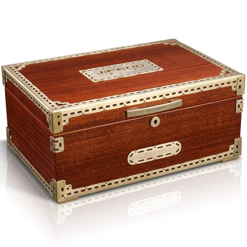 

Cigar Box Pear Solid Wood Cigar Moisturizer Cigar Utensils Professional Storage and Maintenance Box