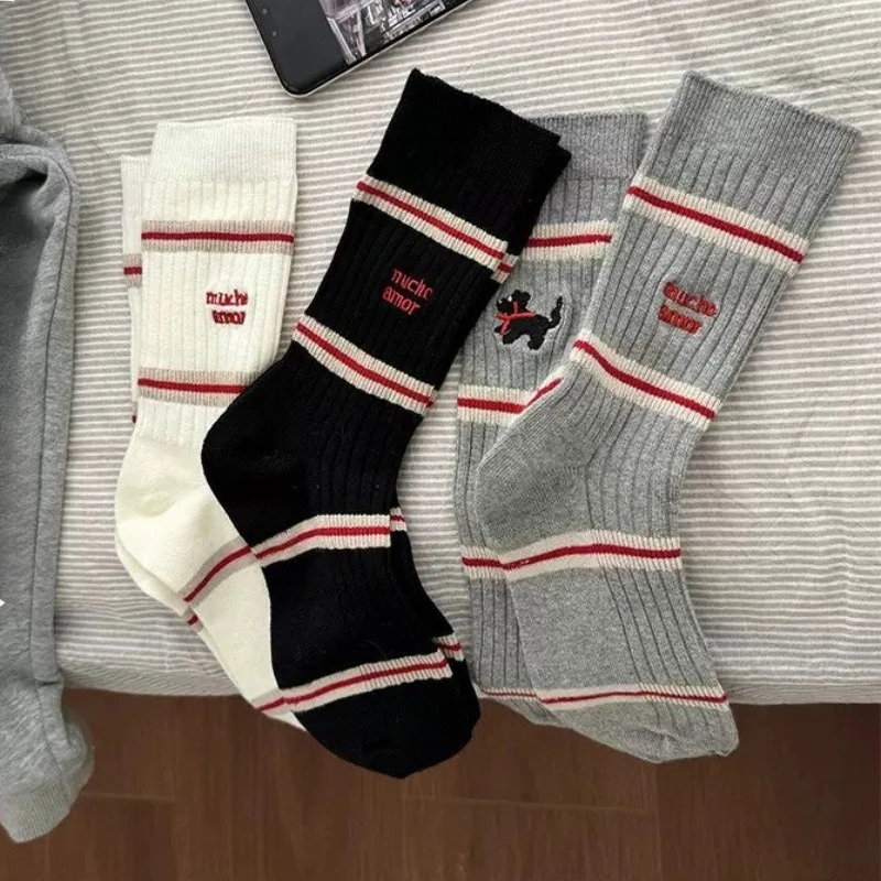 

1/3 Double Autumn Winter Cotton Striped Cute Cartoon Socks Simple Comfortable Versatile Casual Socks