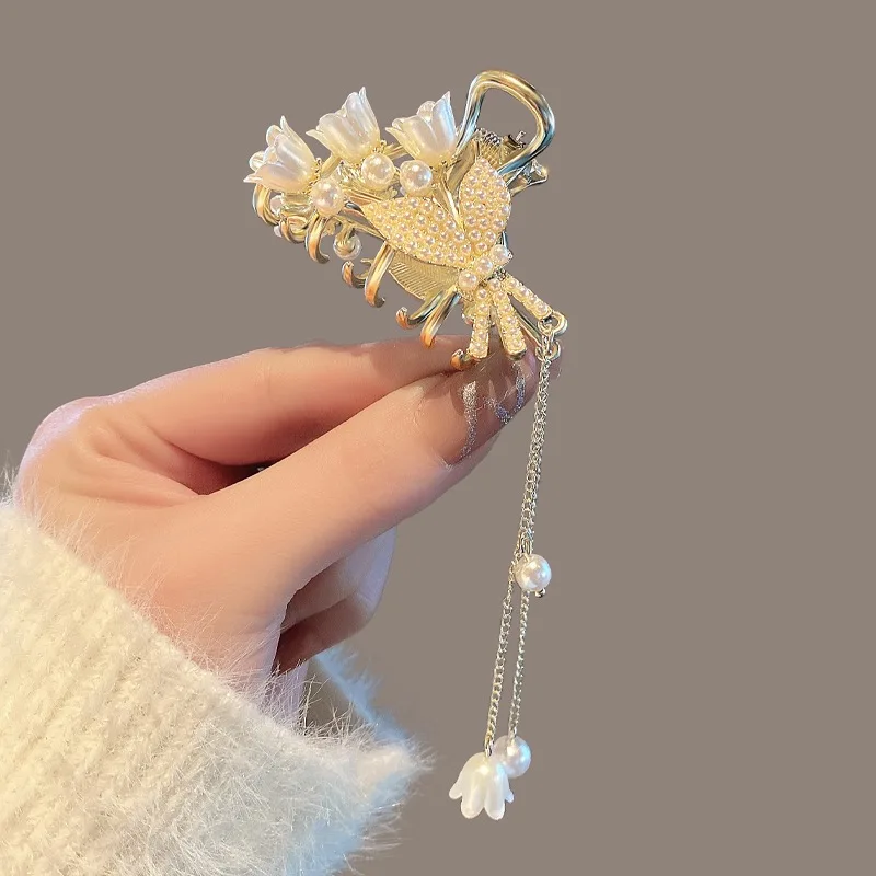 Pearl Lily Of The Valley Tassel Small Clip Hair Claw Mother\'s Day Gift Hair Accessories Hair Crab Clip For Women Hairpin Clamps