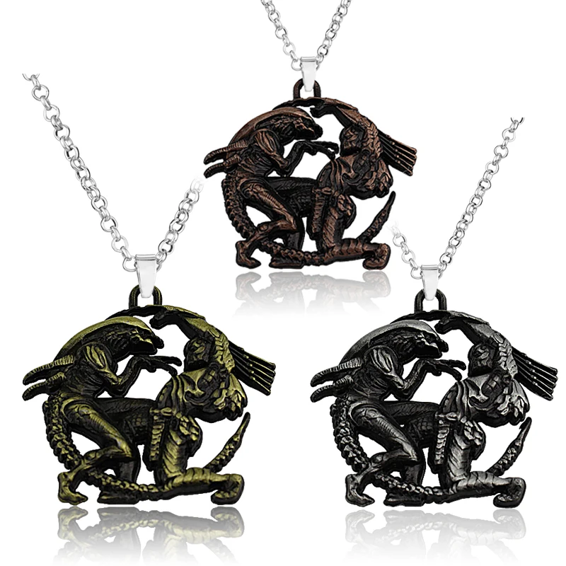 Horror Movie Alien Figure Mask Necklace Predator Head Pendant Necklace Men Jewelry Collier