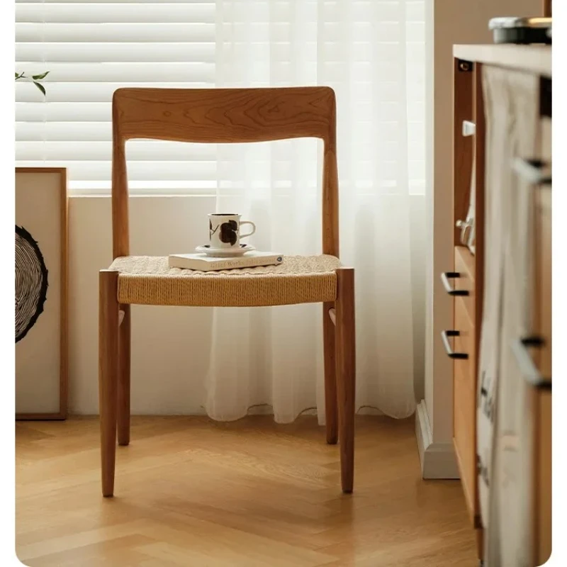 Silla de mimbre nórdica antigua para el hogar, silla de comedor elegante, sillas modernas para habitación, muebles de cuero para cafetería, diseño ligero rosa y blanco