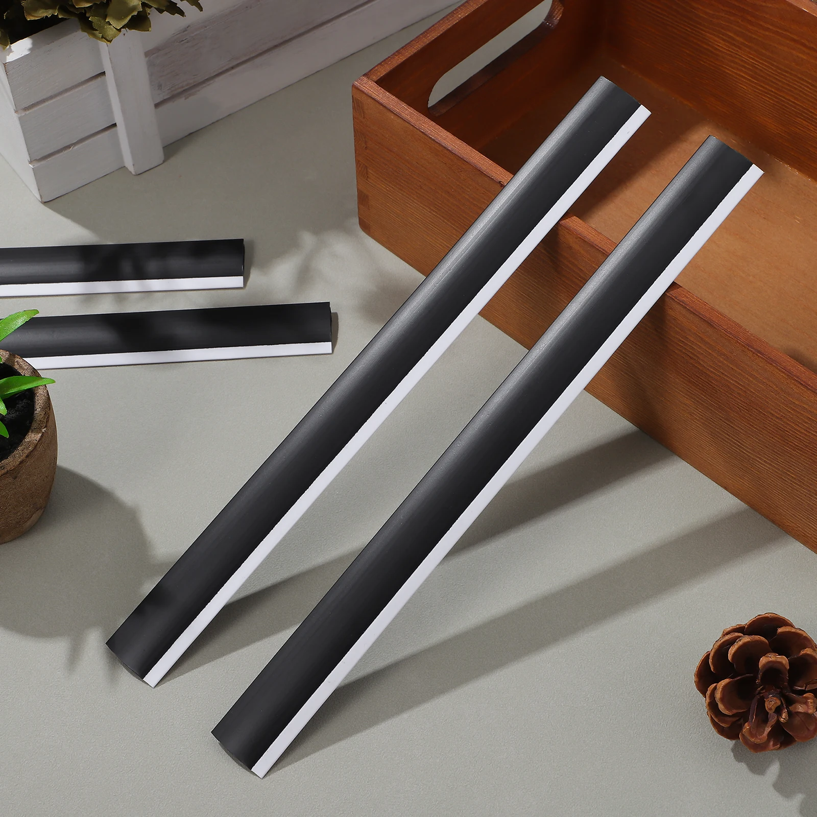 

4pcs 26cm Black Dustpan Rubber Lip Edge Strips for Garbage Shovel Accessories Broom Pan Replacement Practical Use
