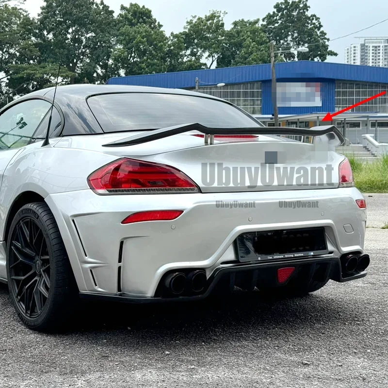For Z4 E89 Wholesale Carbon Fiber Rear Trunk Lid Car Spoiler Ducktail Lip Wings For BMW Z4 E89 2009-2016 TOMMYKAIRA ROWEN Style