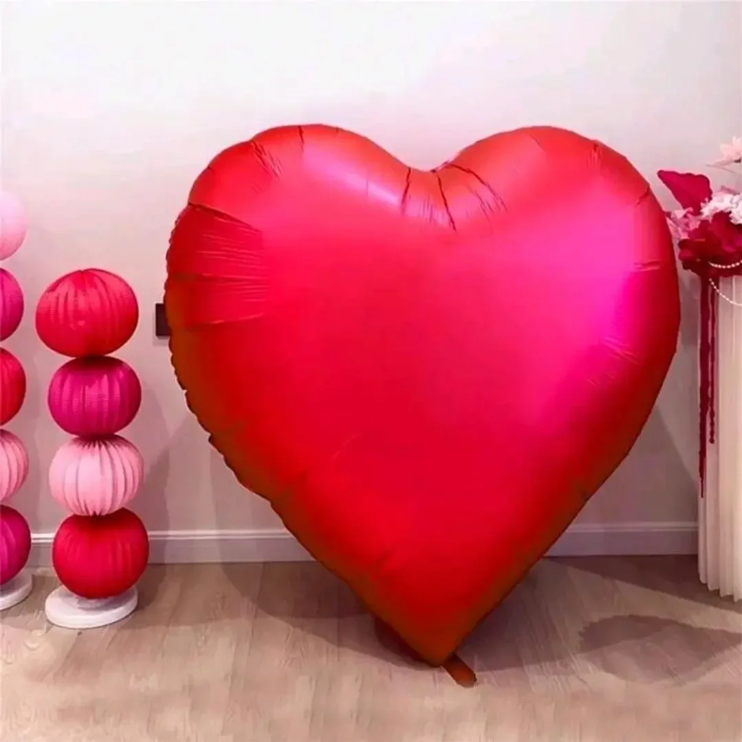63Inch Large Heart Shaped Balloons Valentine\'s Day Love Aluminum Film Balloons for Valentine\'s Birthday Wedding Party Decoration