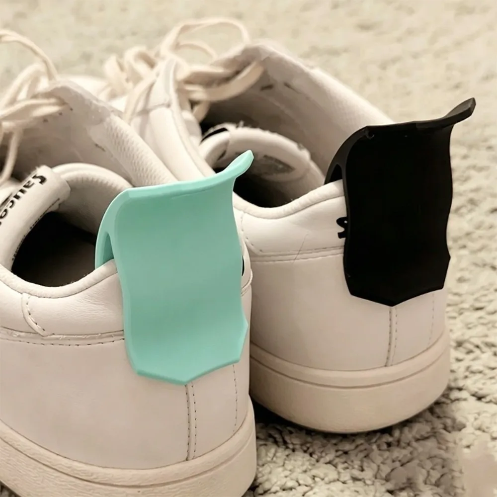 Light Weight 3D Printed Shoe Helper Curved Form Portable Shoe Puller Heel Guard Hang Hole Shoe Aid Elder Assist