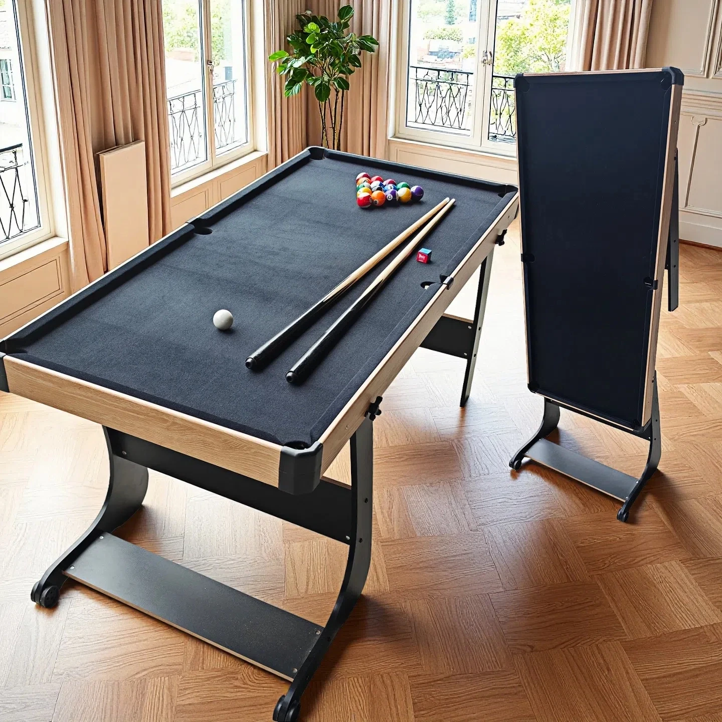 

Hot Selling 4.5 ft Family Sports Game Folding Wooden Toys Billiard Table Snooker Table Custom Logo Home Pool Game Tables Wheels
