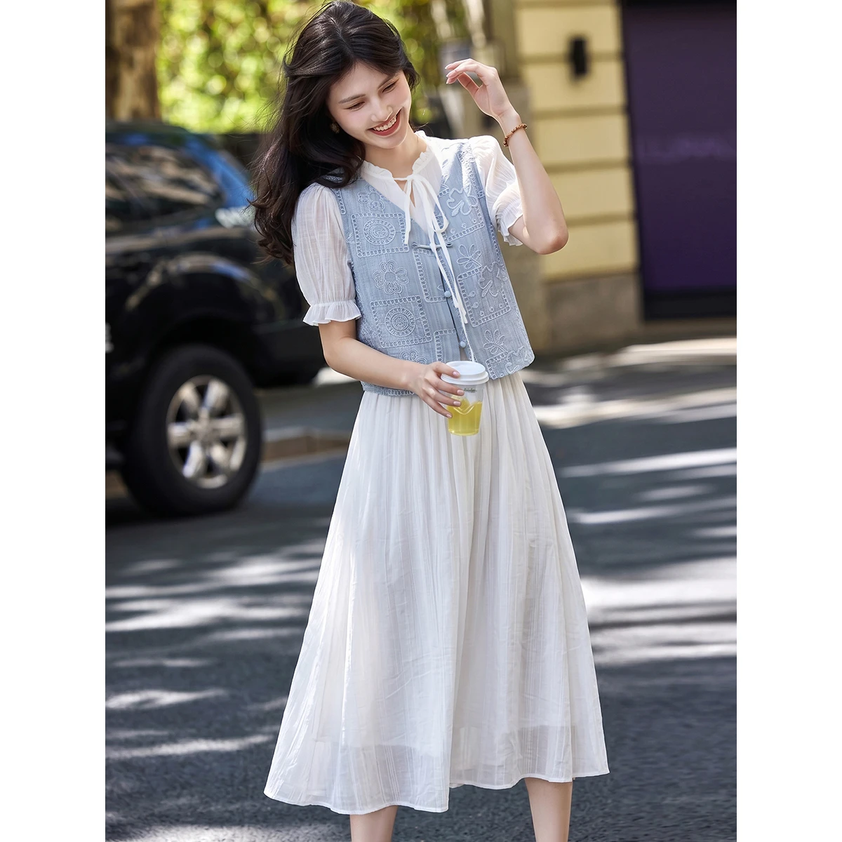 VIMLY ชุดเดรสสีฟ้าขาวสำหรับผู้ - Embroidery White Dress บทวิจารณ์และราคา