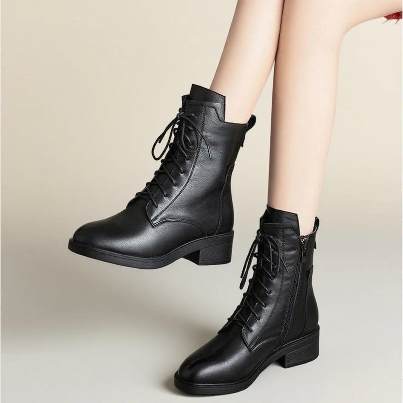 

New Women's Soft Leather Boots Mid-Calf Fleece Lined Chelsea Boots Fashionable All-Match British Style Short Boots