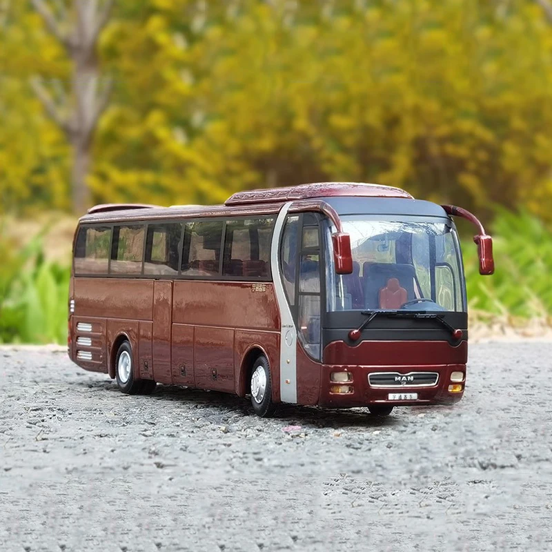 1: 42 Yutong Bus Yinzhixing ZK6120R41 Luxury Tourist Bus Model