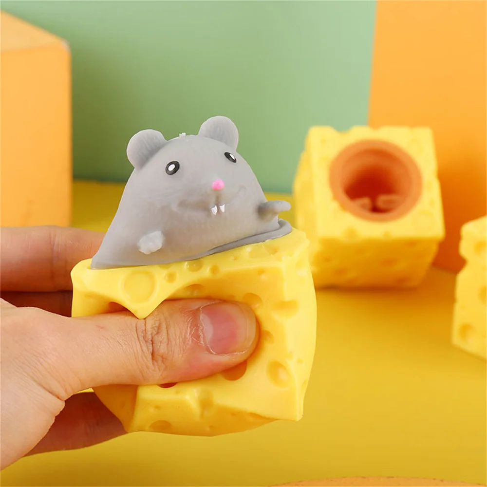 Novelty Squeeze Toy Squishy Toys Cartoon Mouse Rabbit Bear Kawaii Stress Relief Toys Vent Ball Fidget Toys Decompression Toy