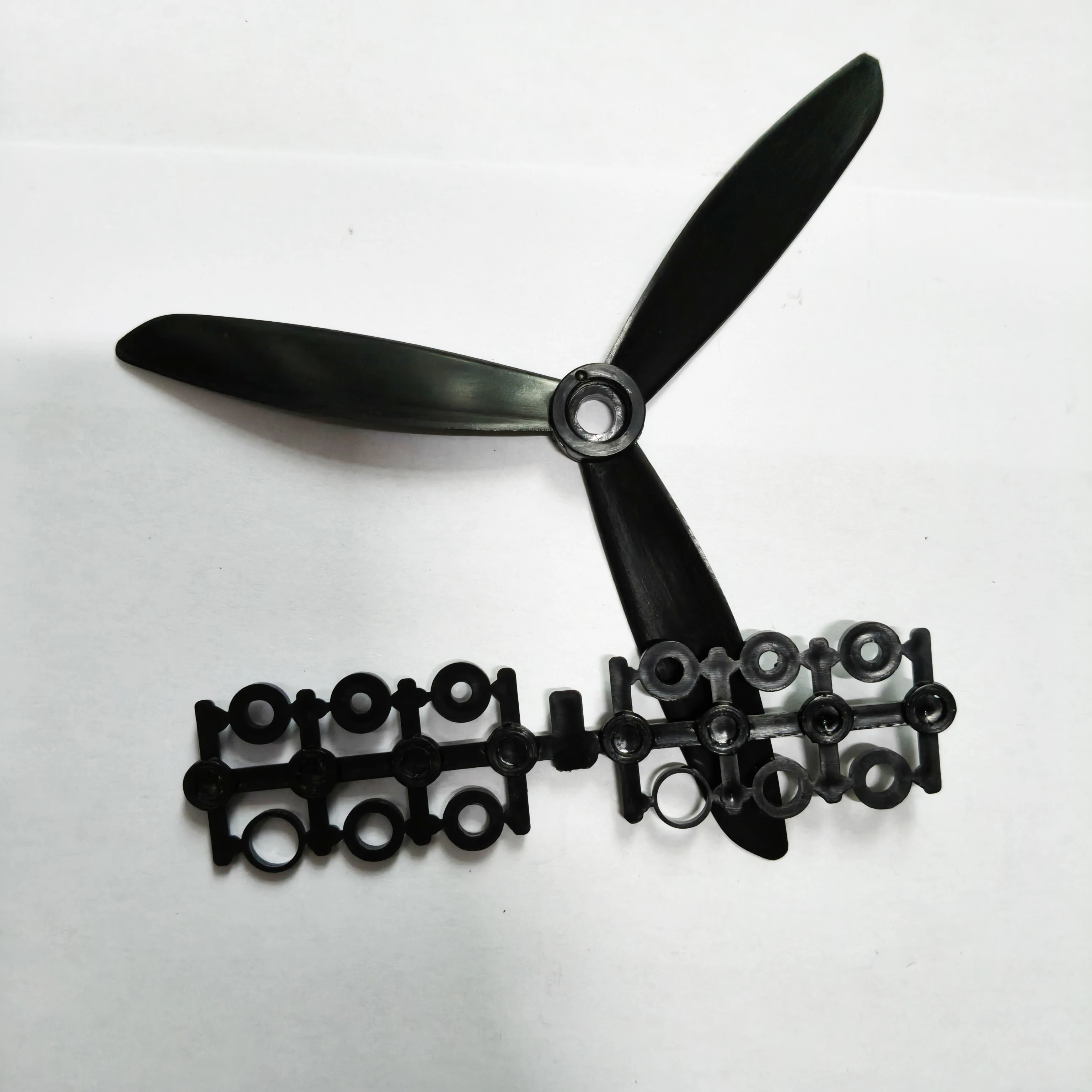 6045 6x4.5 Black 3-blade Propeller Props CW CCW Prop For 250 FPV Racing Quadcopter ZMR210