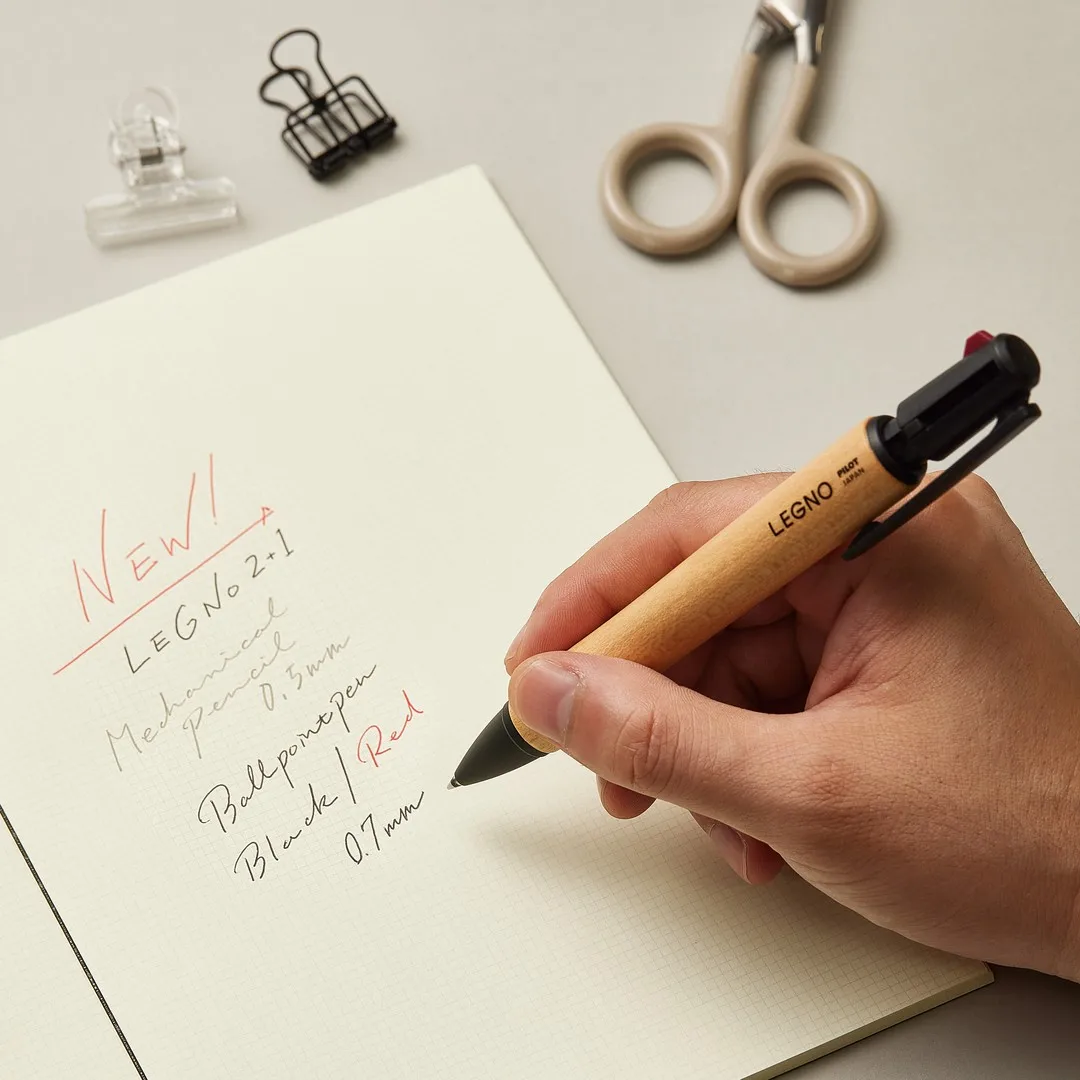 

Япония PILOT LEGNO Многофункциональный 2 + 1 деревянные канцелярские принадлежности шариковая ручка 0,7 и 0,5 механический карандаш премиум-класса деревянный держатель для ручек для письма