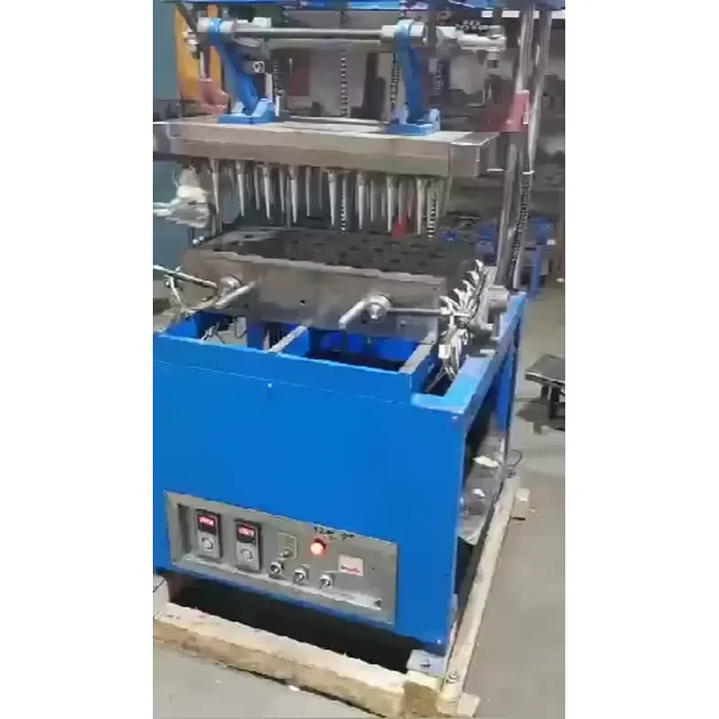 Minimum price of customizable molds for waffle ice cream cone maker