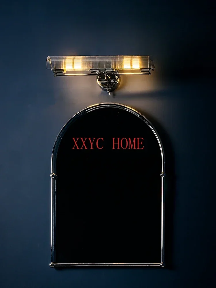 Lámpara de pared de doble cabeza con atmósfera ajustable con pantalla de cristal