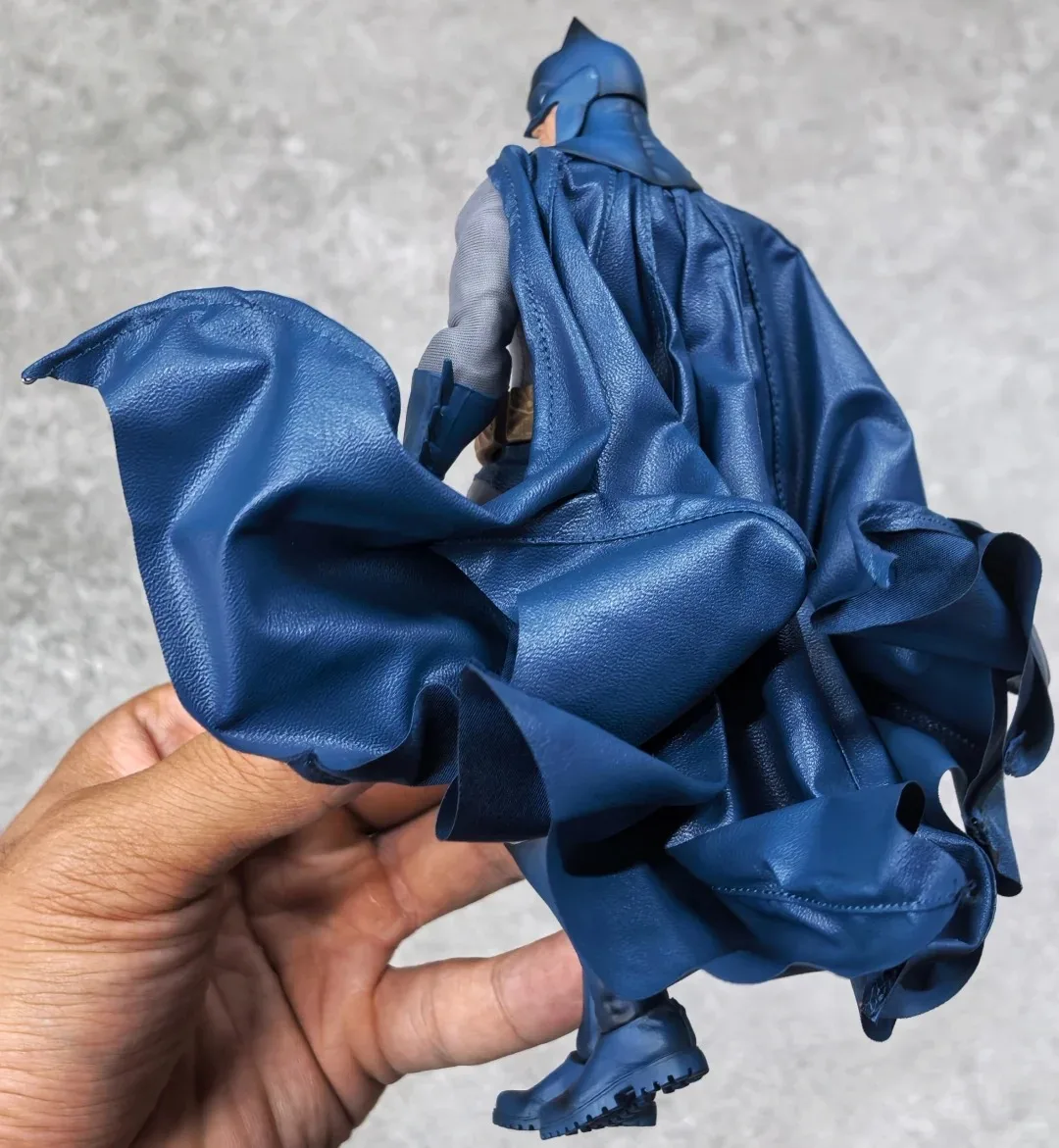 جديد حقيقي غونغ تيار مستمر الصمت باتمان القماش الزي 1/12 أنيمي عمل نموذج لجسم ثلاثية الأبعاد باتمان هدية لعبة تحصيل المنقولة الأسهم