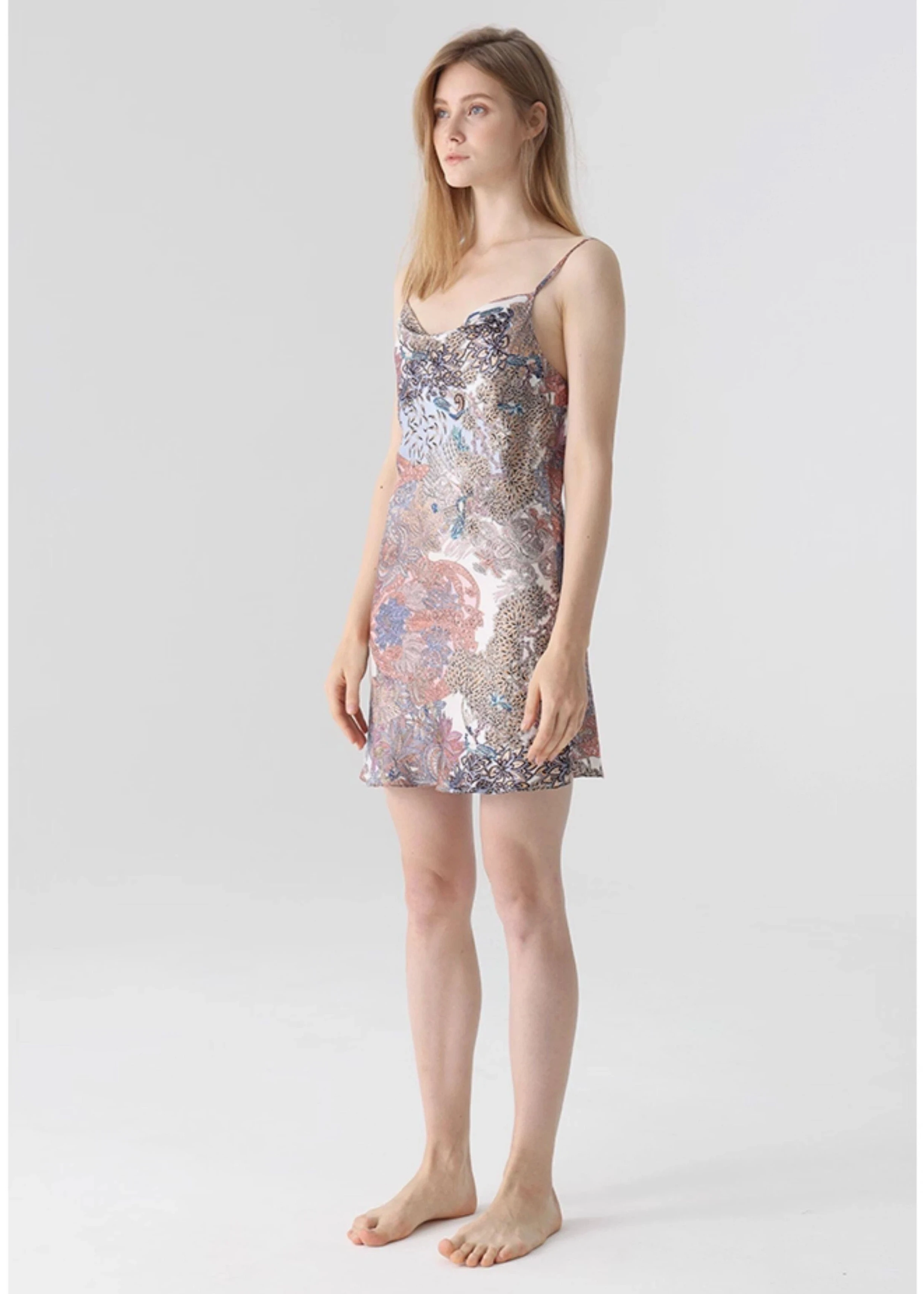 Luxury Printing 100% Mulberry Silk Sleep Mini Dress Women's V Neck Slip Nightdress Sexy Lingerie Nighties Nightgown Loungewear