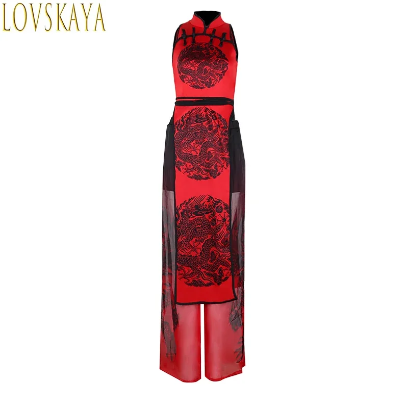 Ladies in Chinese jazz performance attire, red attire, nightclubs, bars, DJs, singers on stage, wearing sexy dance costumes