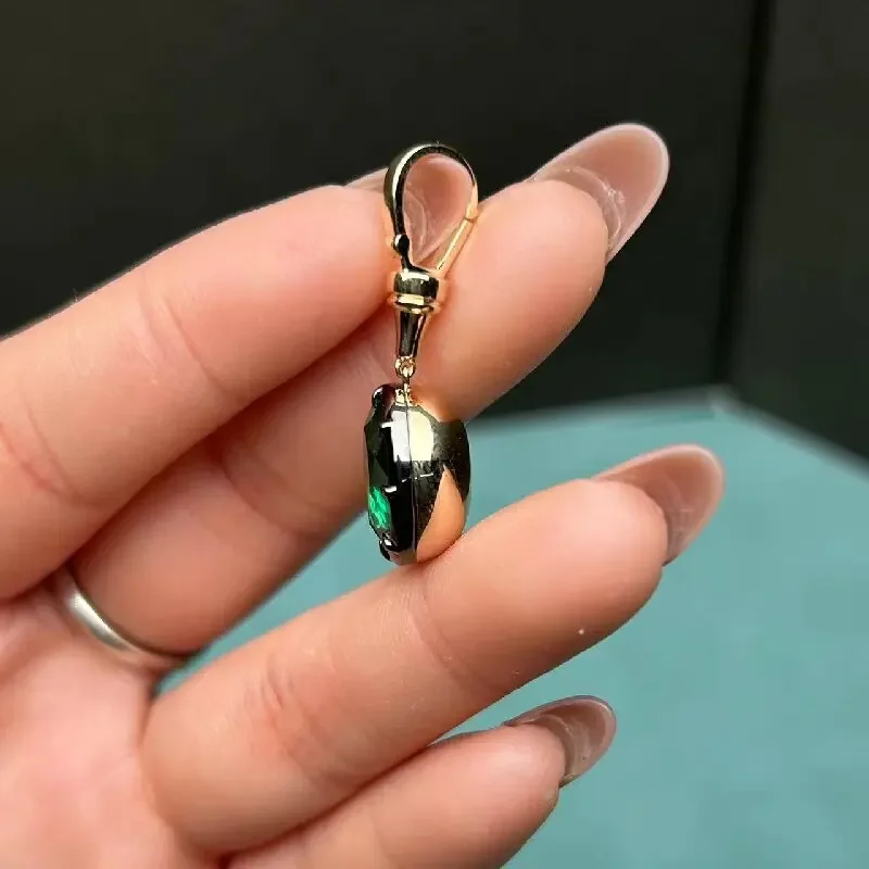 Pirmiana Customized 14k Yellow Gold 5.88ct Lab Grown Emerald Pendant for Women Party Gift