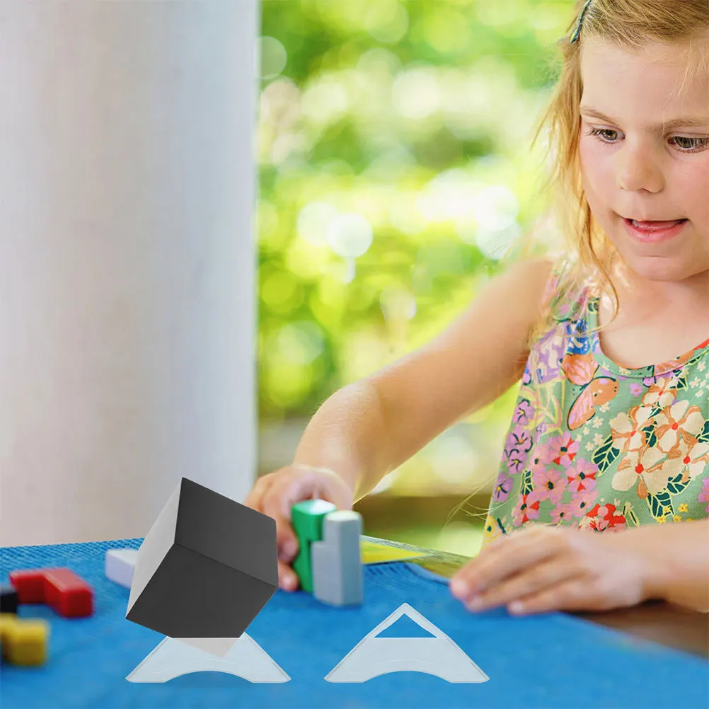 30 szt. Przezroczystych Podstawek Plastikowych na Kostki Speed Cube, Organizer na Puzzle dla Dzieci, Mini Stojak Ekspozycyjny na Trójkątne Kostki, Podstawka na Biurko