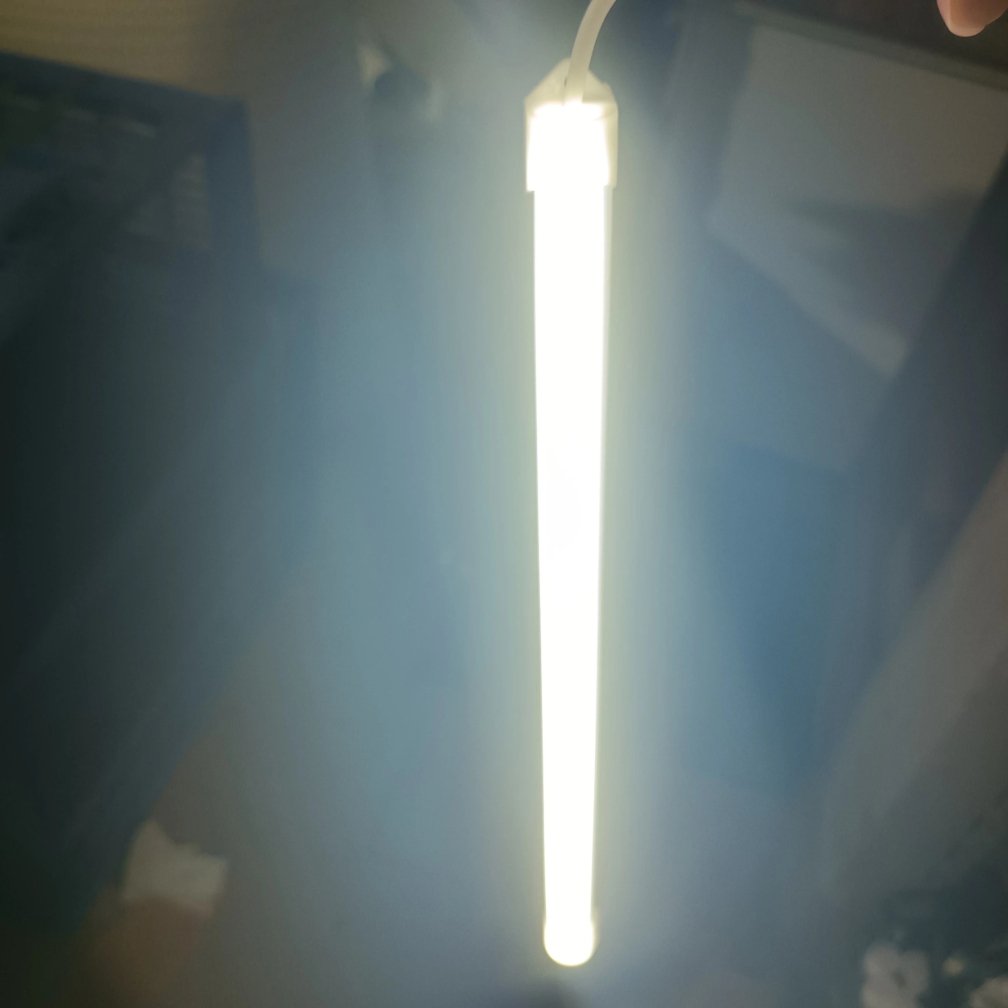 

Freight and cargo reshipment