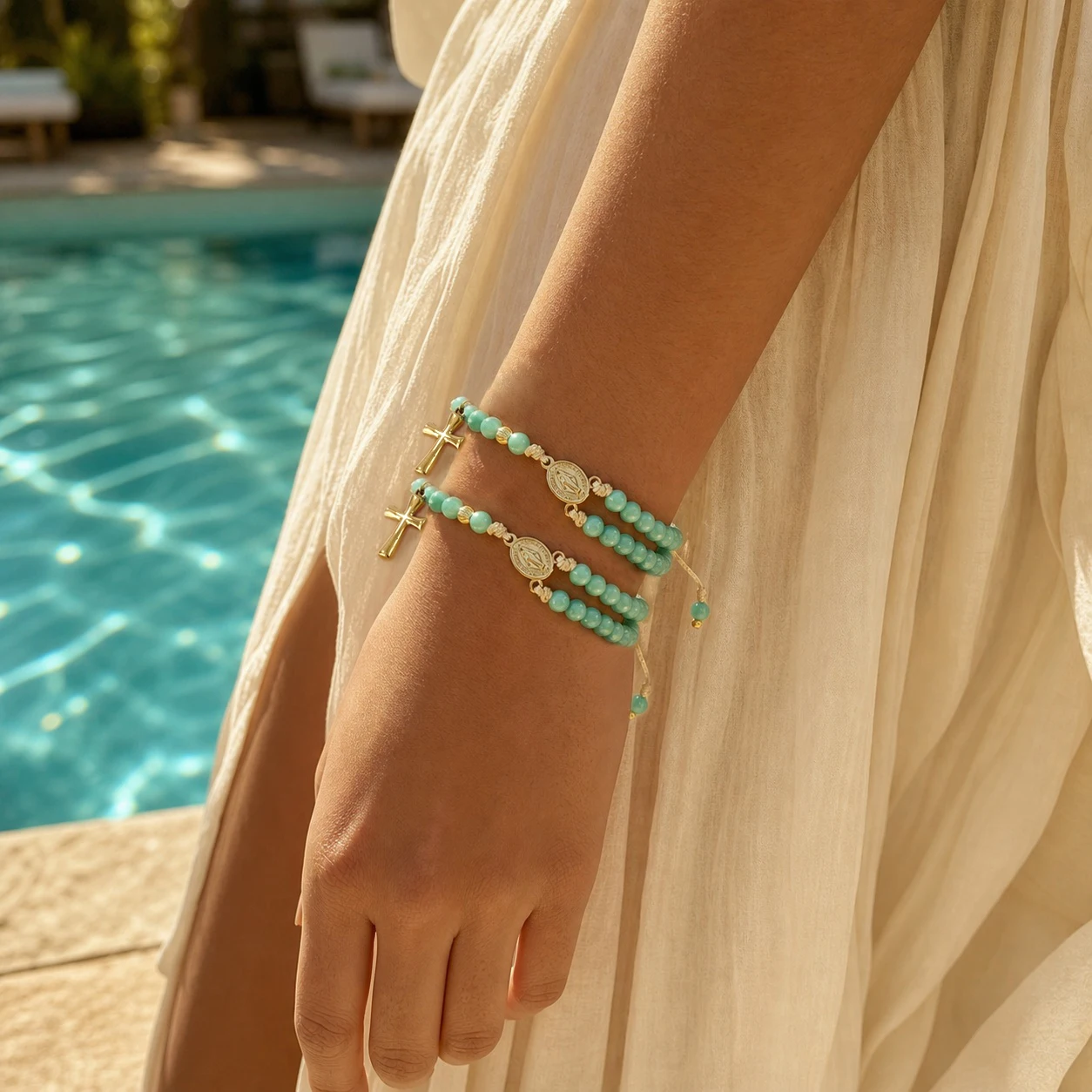 2pcs Turquoise Glass Beaded Layered Cross Bracelet for Women Gold Tone Catholic Medal Charm Tie Bracelet Beach Style