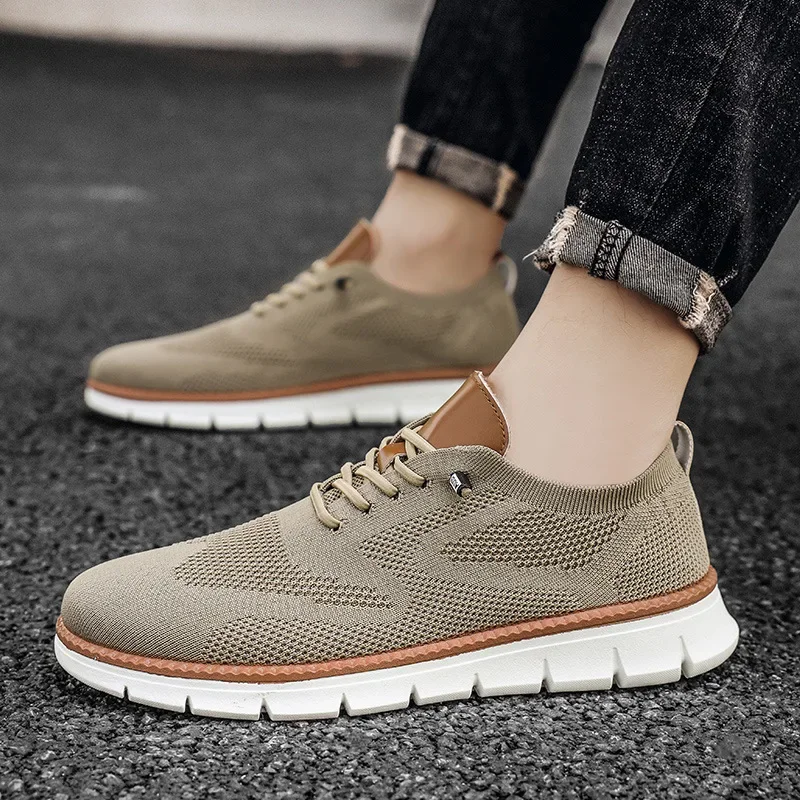 Men Casual Sneakers Anti Slip Wear-Resistant Breathable Cushioning Color Blocking Design Versatile Mesh Lightweight Sports Shoes