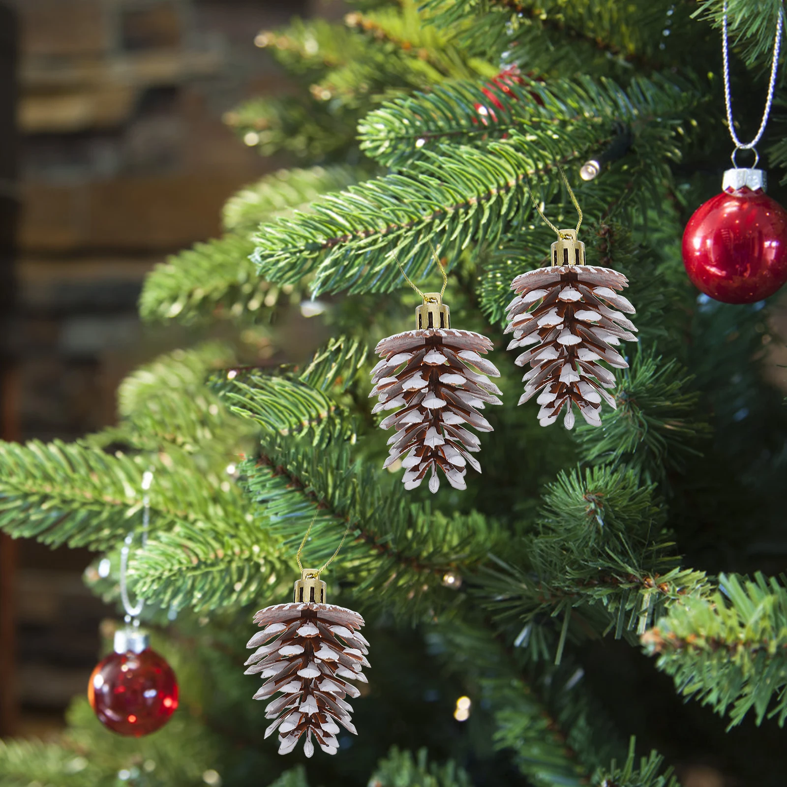 

6pcs Cone naments Realistic Festive Christmas Decorations Christmas Tree Decorations Xmas Party Supplies Hanging