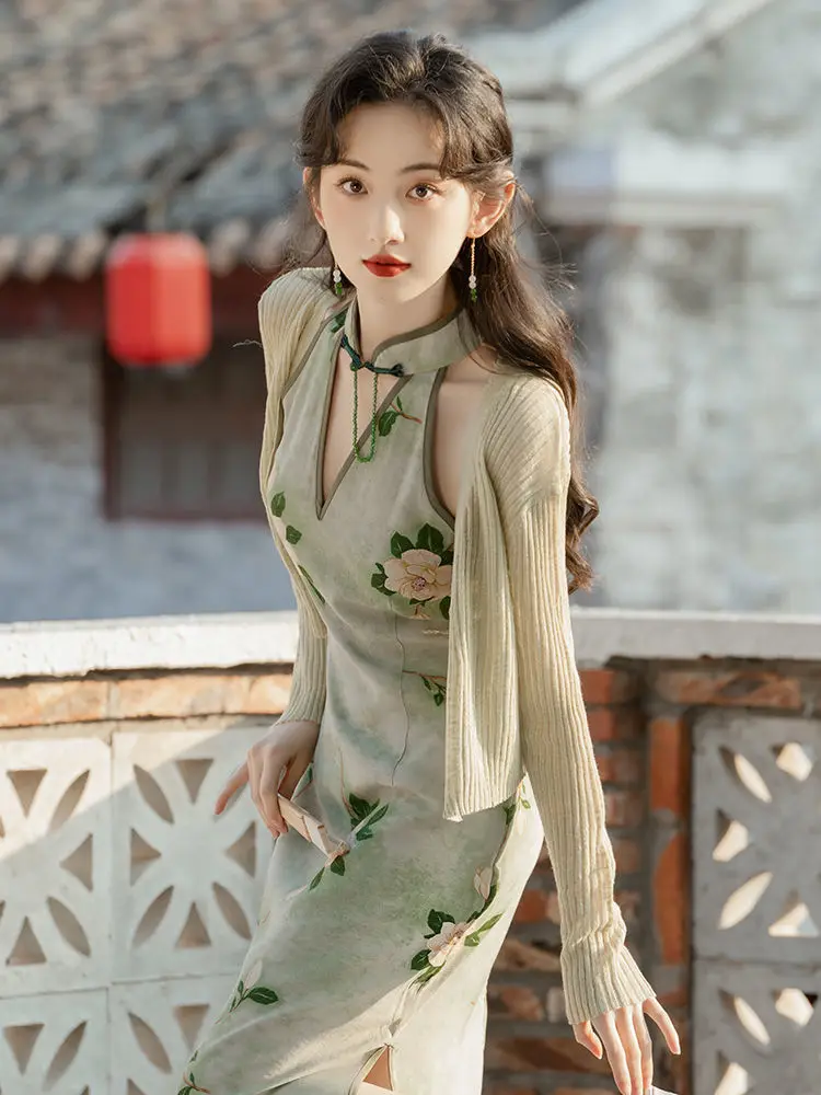 Cheongsam Dress Modern 2024 Women Improved Qipao New Halter Neck Chinese Style Dress Sweet Green Chinese Dress Woman