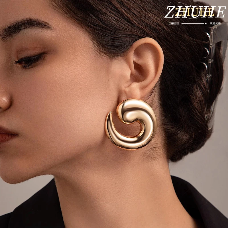

Bold Jewelry Accessories Curved Hoop & Ear Cuffs Set for Women & Men, Unique Fashion Jewelry Pieces