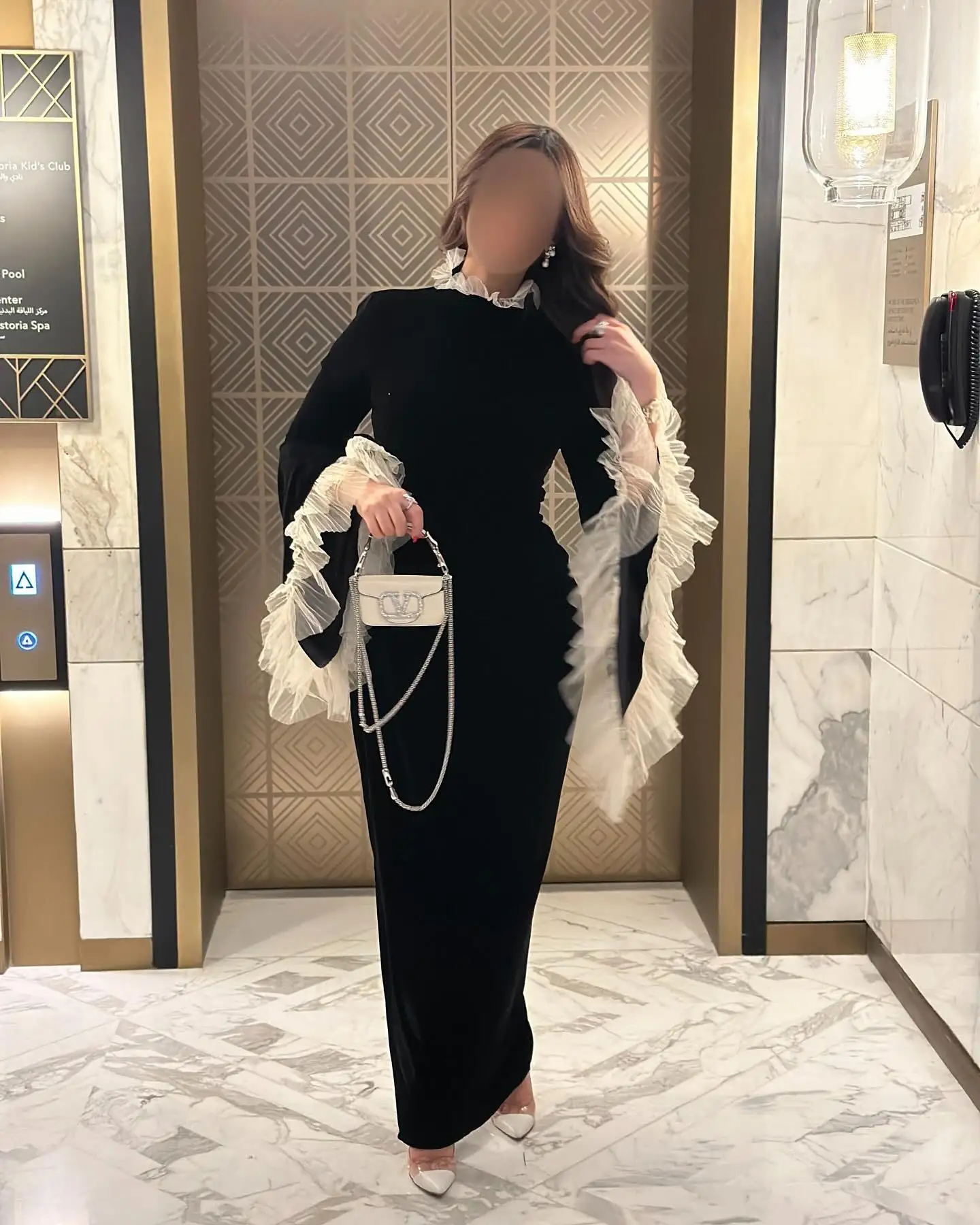 AsaNagi Maßgeschneidertes schwarzes Ballkleid mit Glockenärmeln für Damen, Stehkragen, Rüschen, Party-Abendkleid, bodenlang, formelle Anlässe