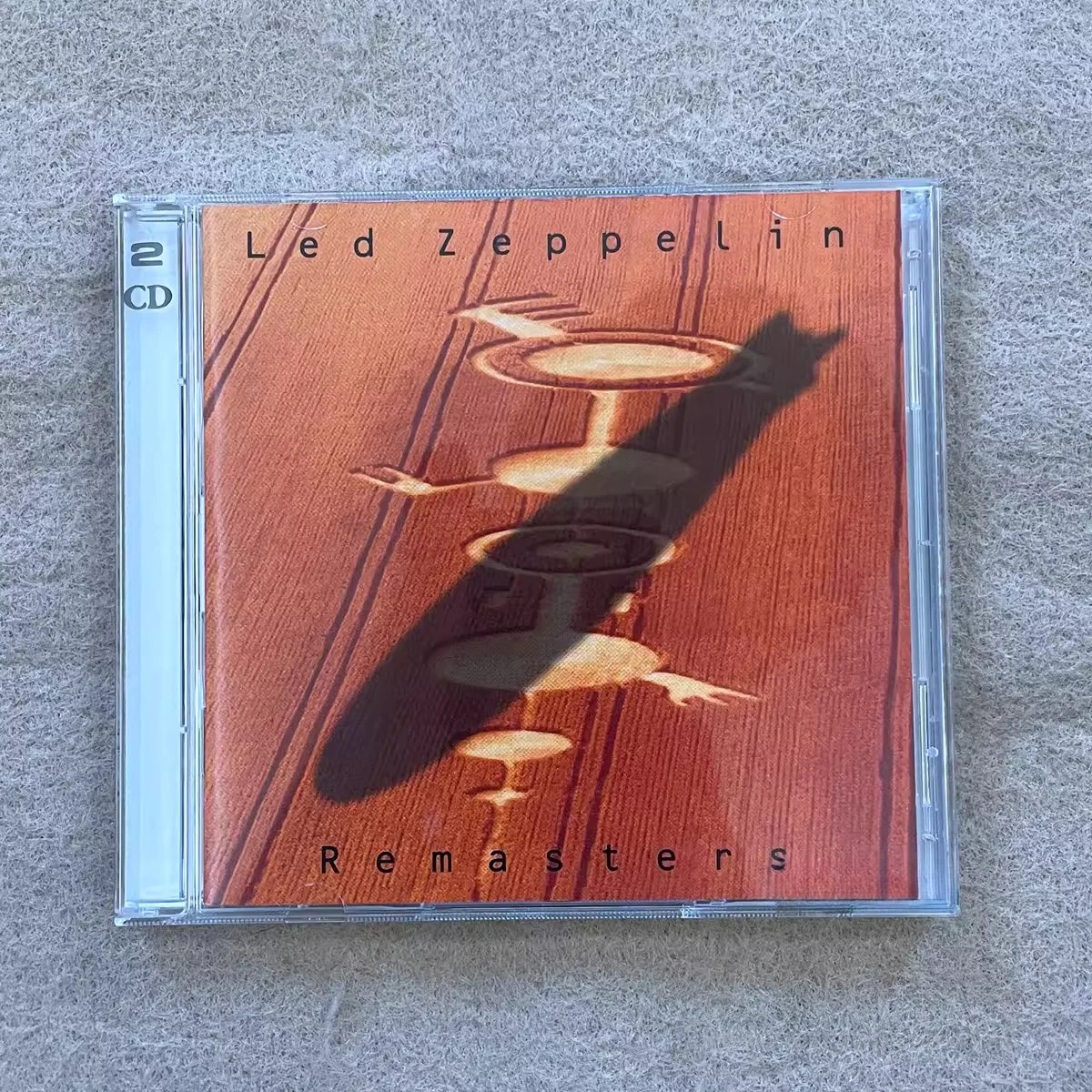 

Led Zeppelin Remasters 2CD Classic Rock Collection Legendary Blues Rock Timeless Riff Iconic Vocal Essential Album for Rock Fans