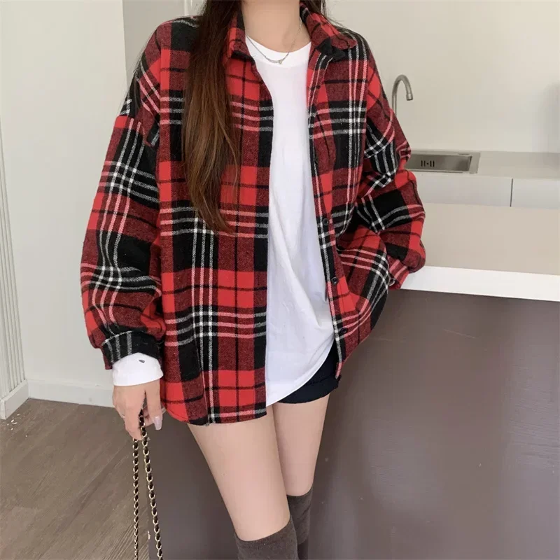 Flannel Plaid Shirt Women Long Sleeve Collared Button Down Oversized Check Blouse Shacket Female Street Style Casual Outfit