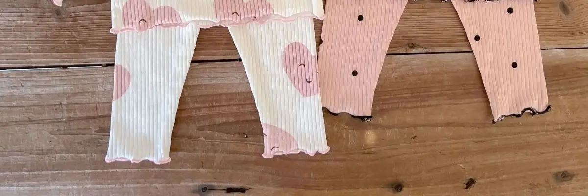 1-7 Jahre 2-teiliges Baby-Mädchen-Outfit mit langen Ärmeln, koreanische Mode, Frühling/Herbst, Eisseiden-Set für Kleinkinder, niedlicher Herz-Print, Kinderbekleidungs-Sets – Detail 13