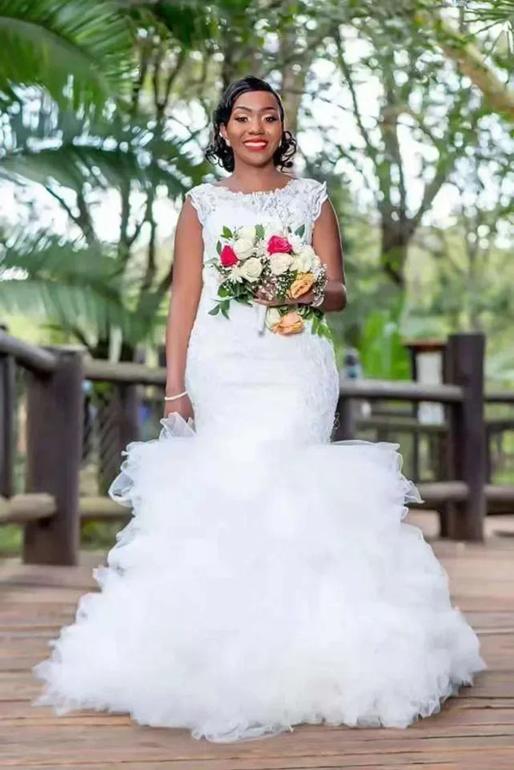 Vestido De novia con Apliques De encaje personalizado, bata De novia con mangas casquillo africano, vestido De novia De sirena De tul multicapa para jardín