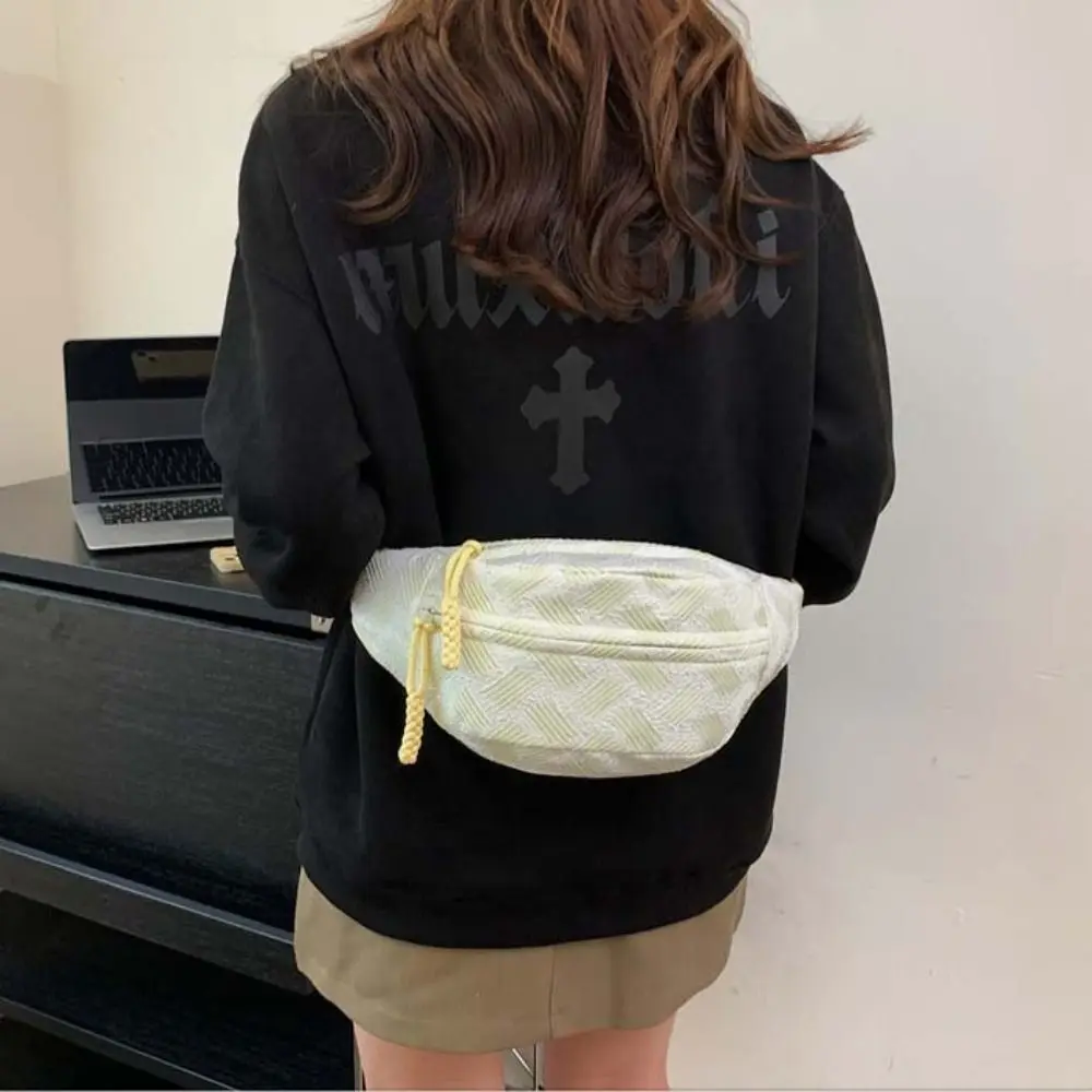 Simple Fanny Packs Strip Chest Bag Half Moon Bag Crossbody Bag Banana Bag Large Capcity Korean Style Running Waist Bag Women